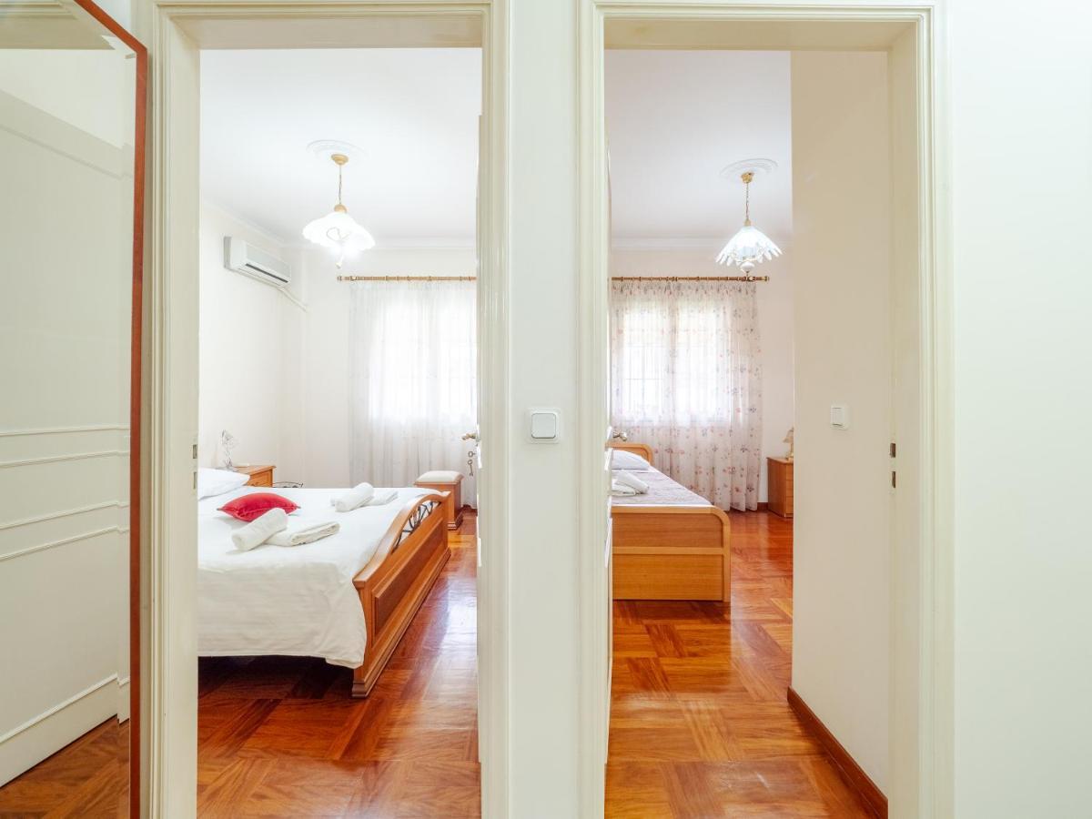 Aleka'S House In Corfu Townアパートメント エクステリア 写真