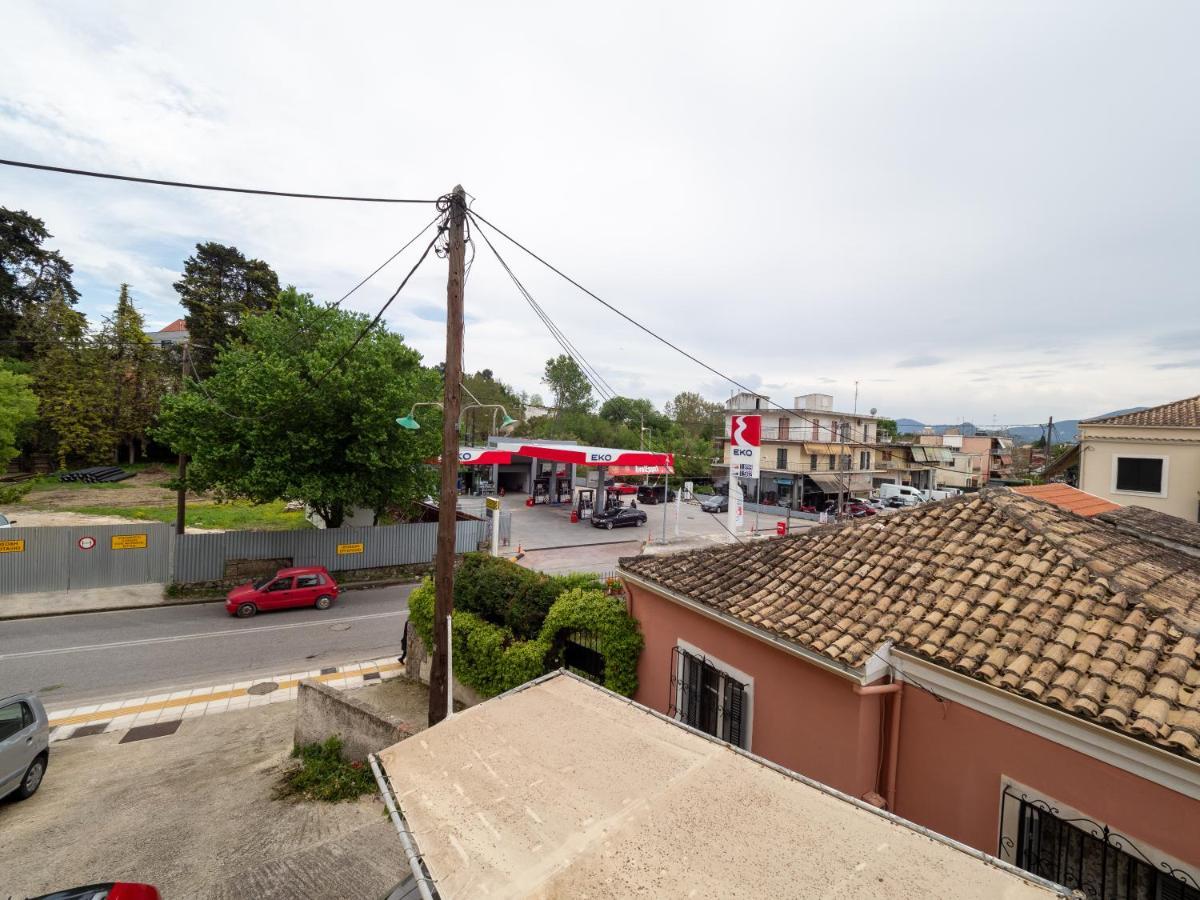 Aleka'S House In Corfu Townアパートメント エクステリア 写真