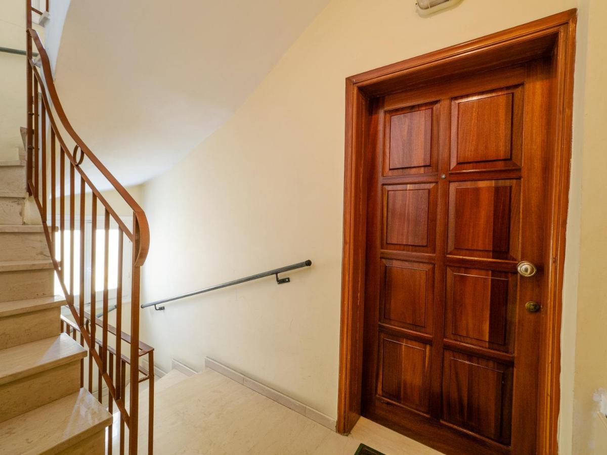 Aleka'S House In Corfu Townアパートメント エクステリア 写真