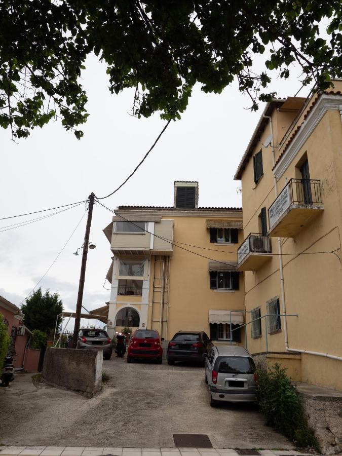 Aleka'S House In Corfu Townアパートメント エクステリア 写真